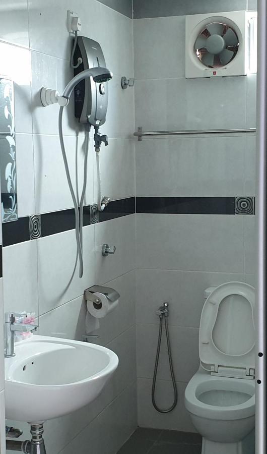 56 Hotel Mentekab Εξωτερικό φωτογραφία