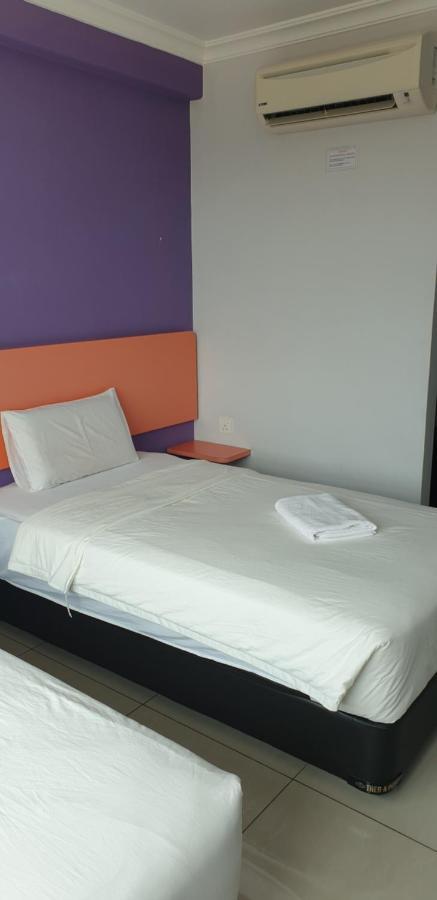 56 Hotel Mentekab Εξωτερικό φωτογραφία